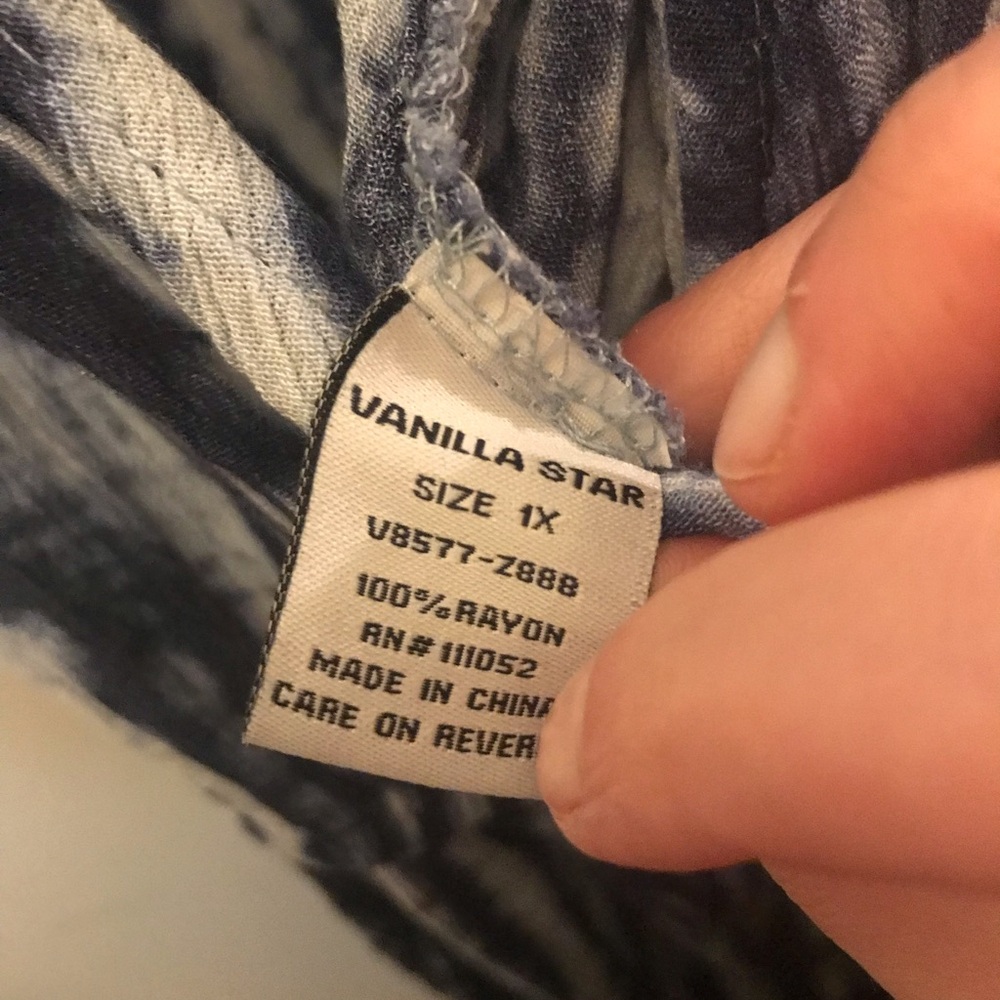 Vanilla Star Blue Tie-Dye Jumpsuit Size 1X - Picture 3 of 3